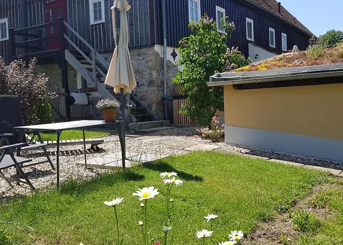 Hossies Hof - Elke Бертсдорф